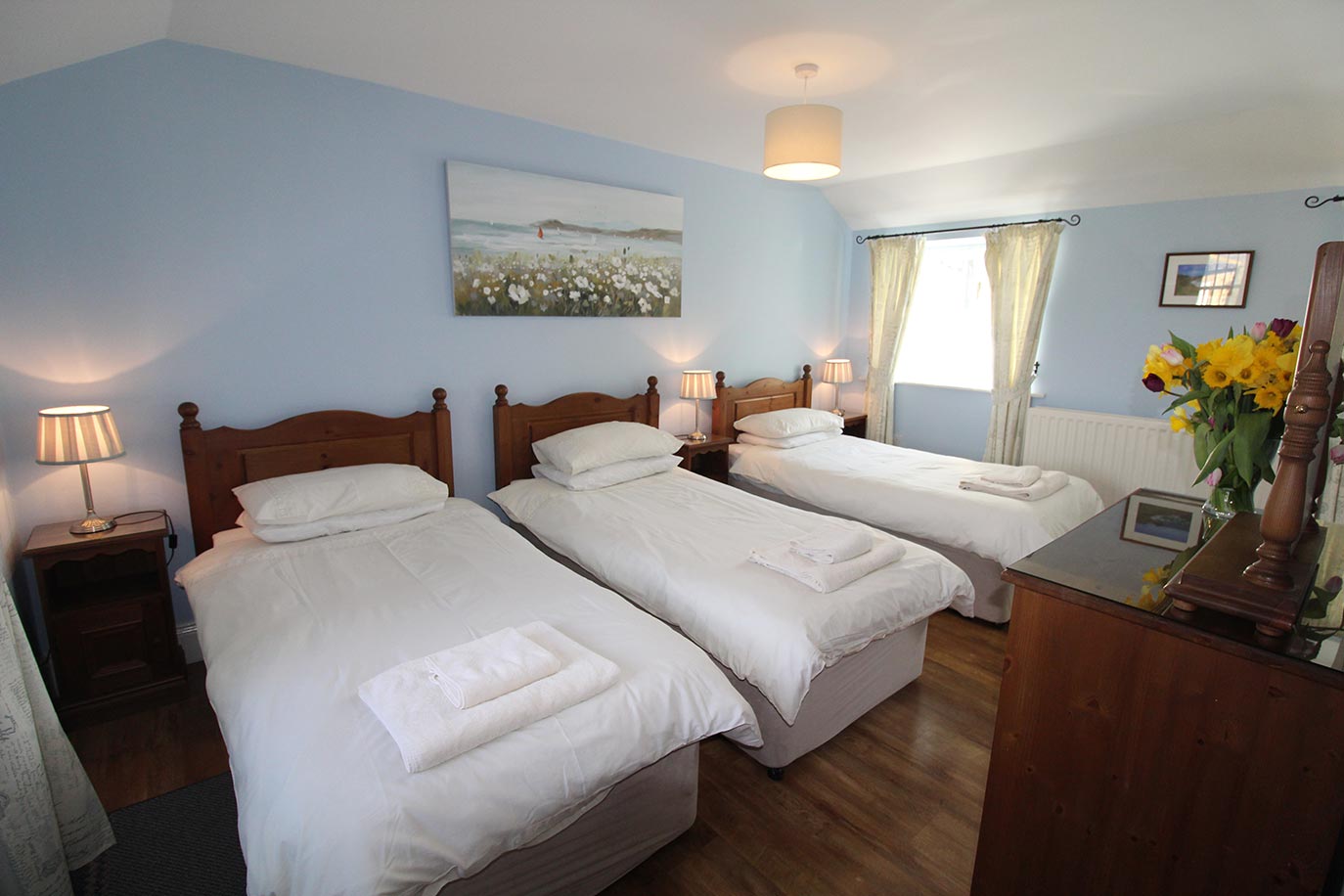 Haselor House triple bedroom | Burradon Farm Houses & Cottages