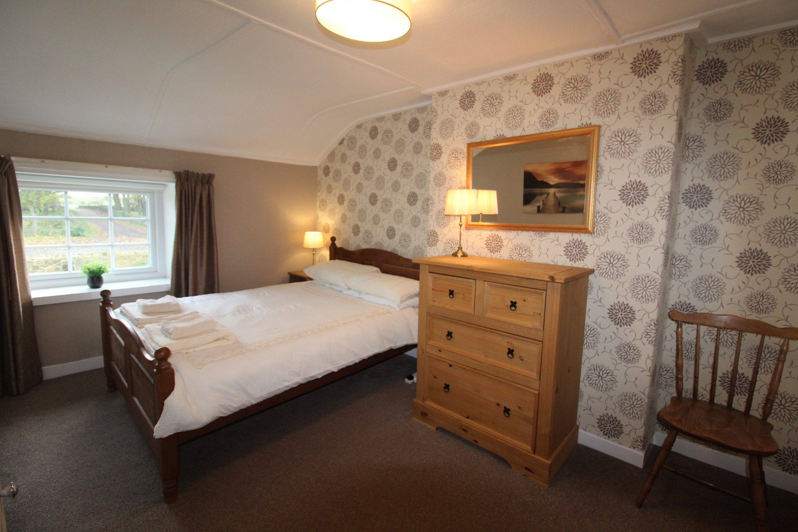 No 3 Farm Cottage - Double Bedroom