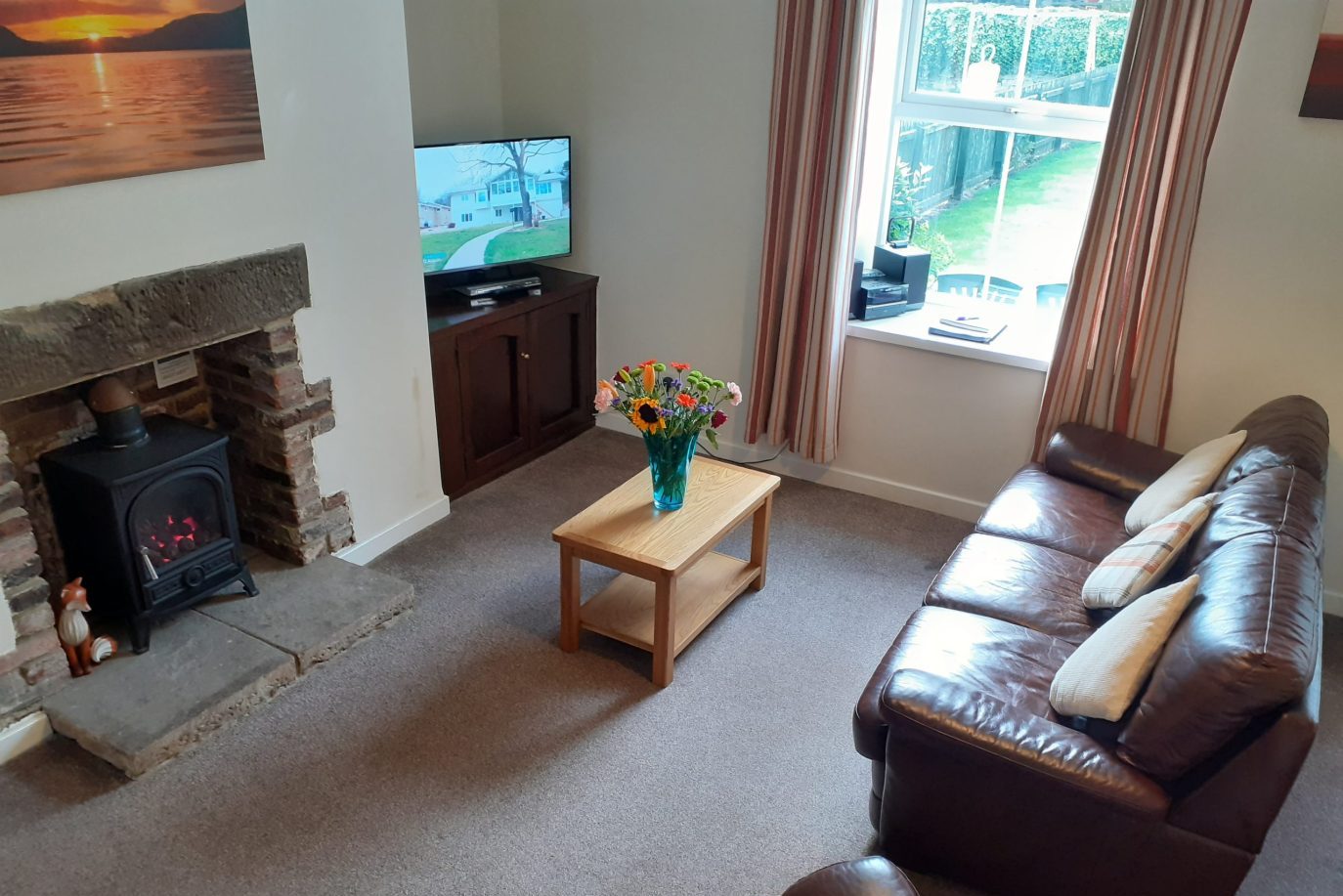 No 4 Farm Cottage - Lounge 1