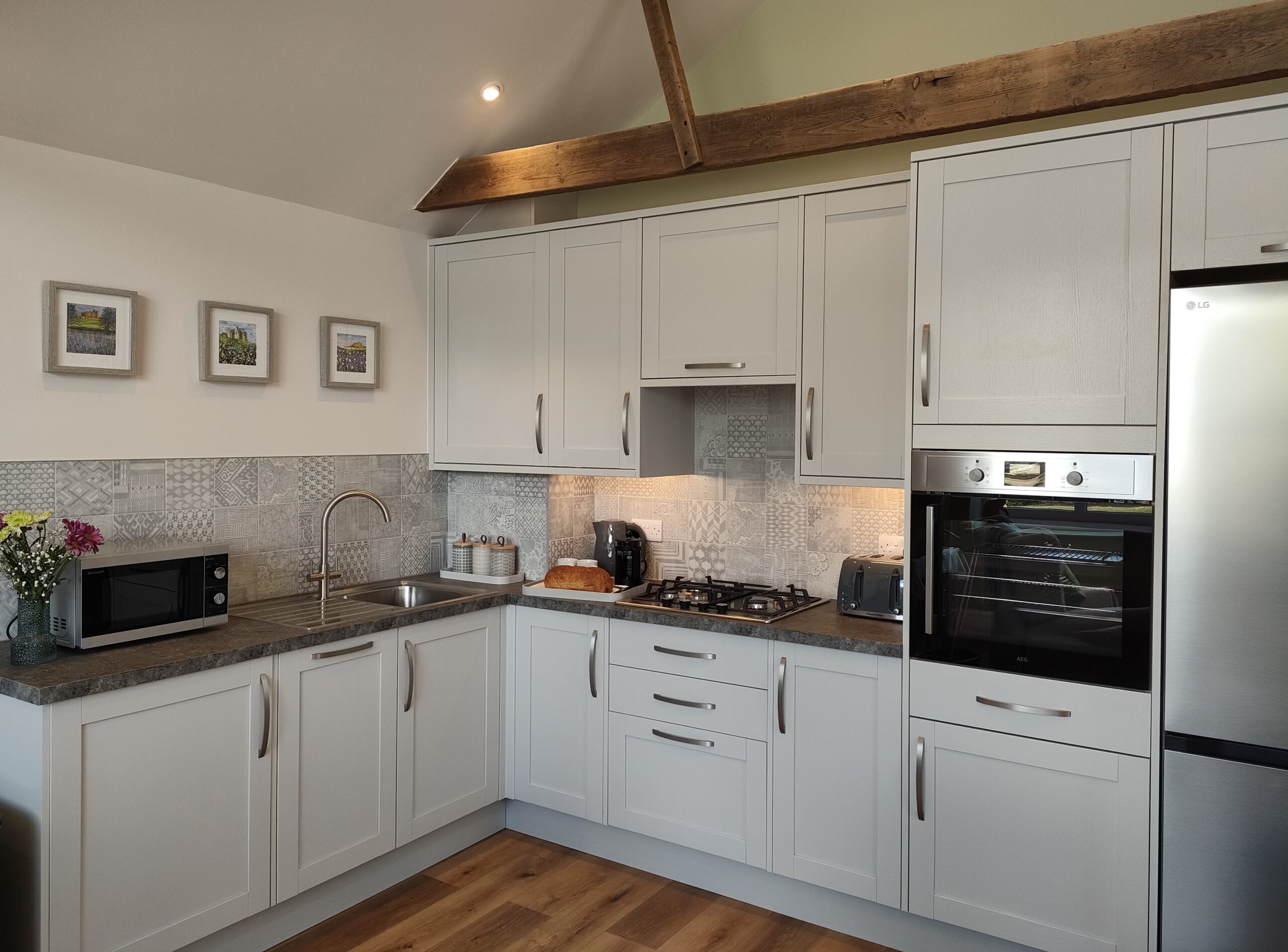 1 The Cartshed - Kitchen