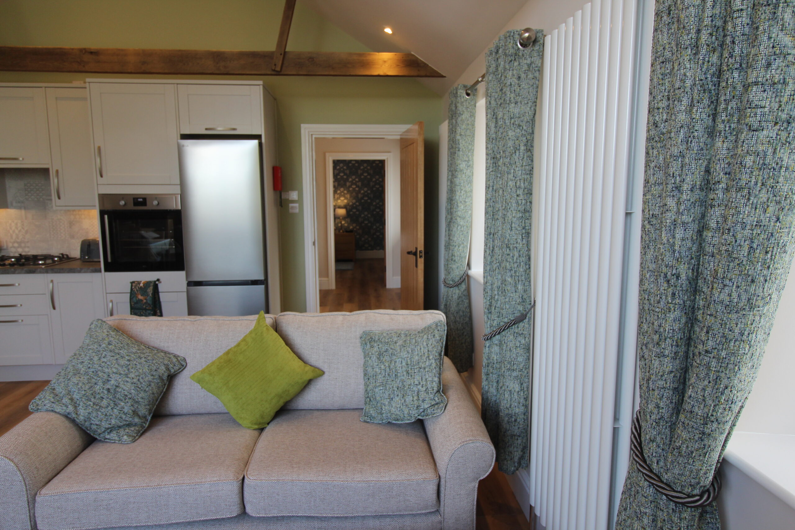 1 The Cartshed - Living to Bedroom view