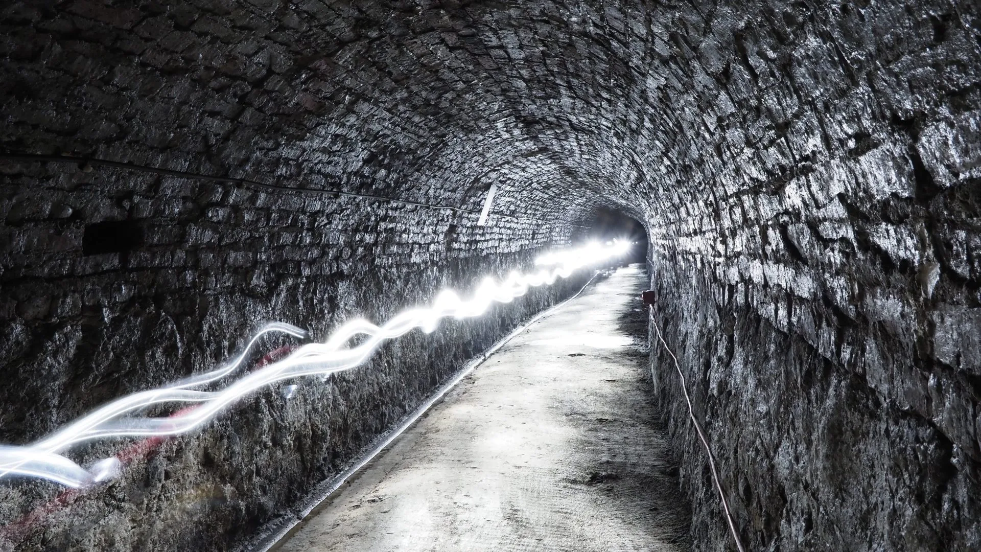 Read more about the article The Victoria Tunnel